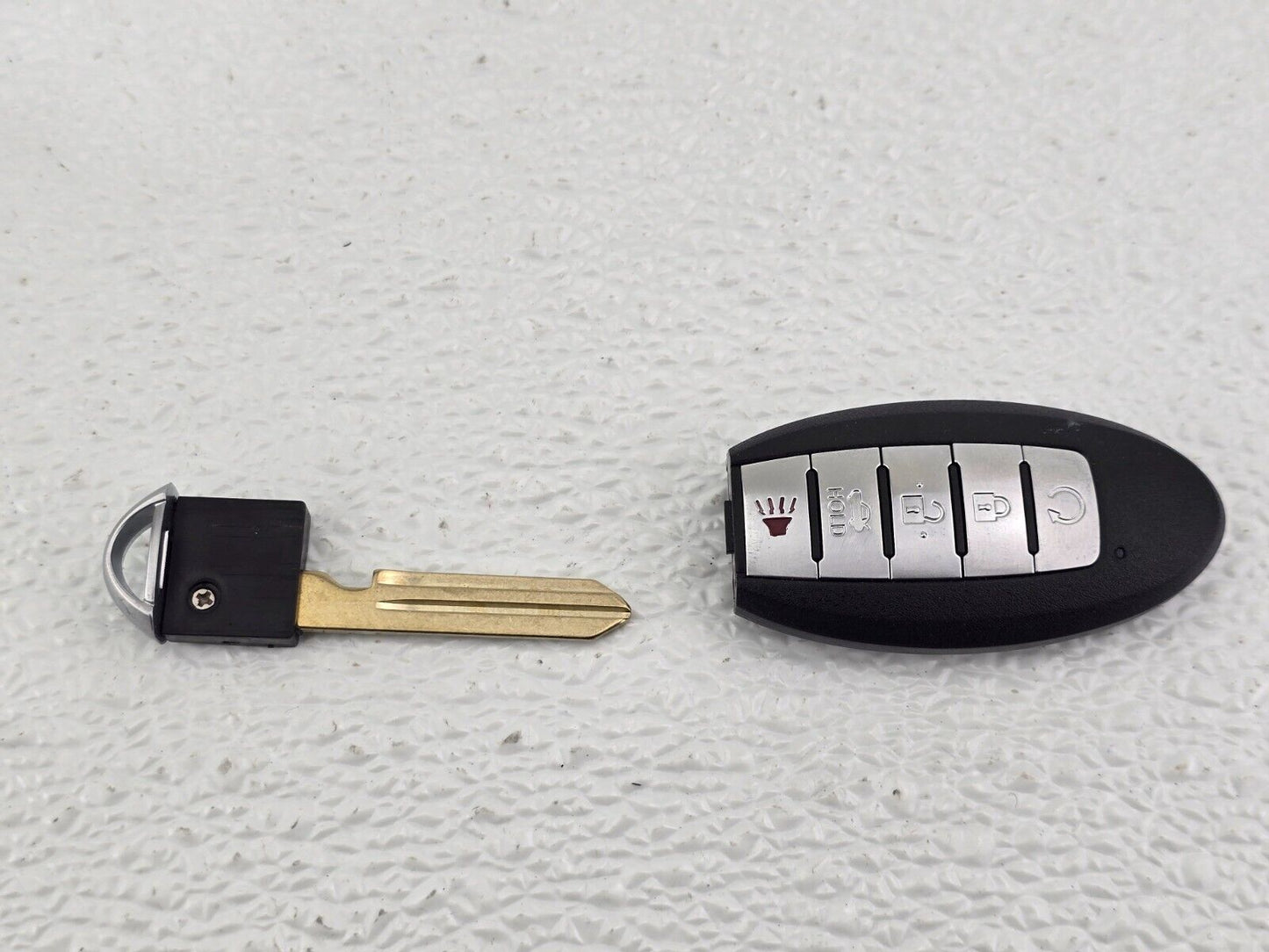 2019-2021 Nissan Rogue Replacement Keyless Smart Key Fob FCC 2AOKM-NI13