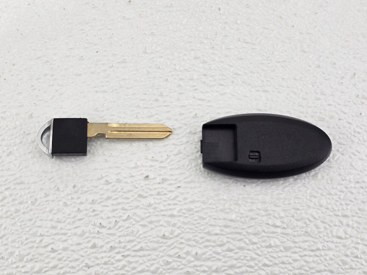 2019-2021 Nissan Rogue Replacement Keyless Smart Key Fob FCC 2AOKM-NI13